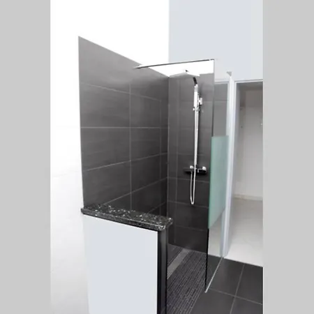 Traumhafte Kurstadt Apartment Moderne 2Zkb Balkon Pkw Stpl-Self-Check-In 24 H Bad Nauheim Exterior photo