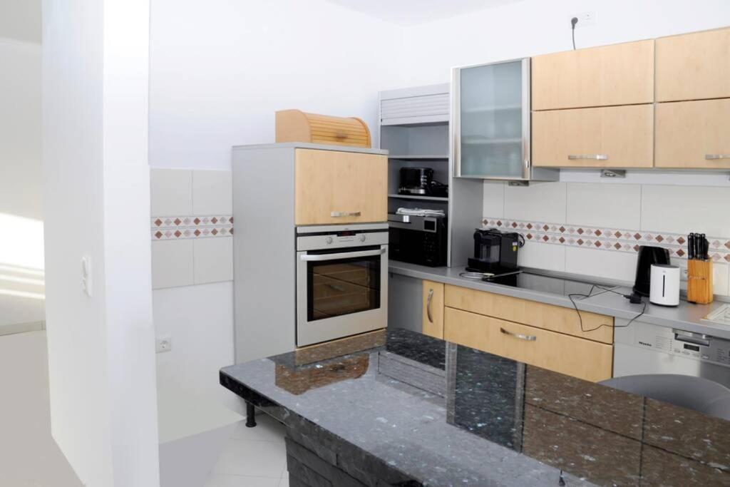 Traumhafte Kurstadt Moderne 2zkb Balkon Pkw Stpl-self-check-in 24 H * Bad Nauheim